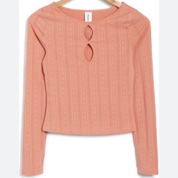 Abound | Ribbed Knit Keyhole Top - Picture 2 of 4